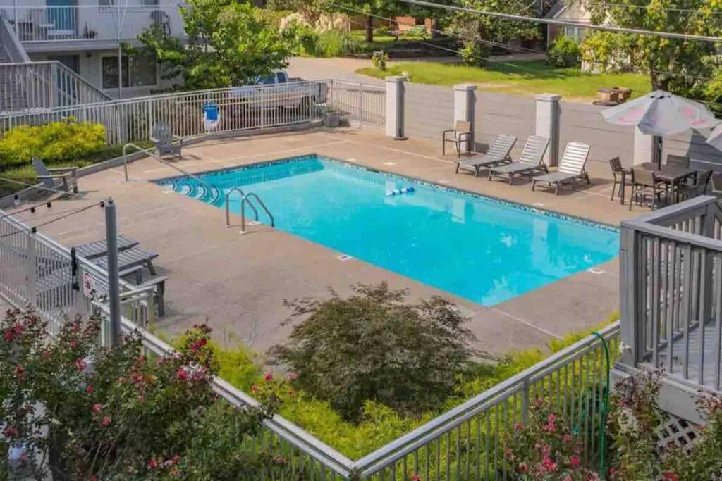 Walk To 12 South, 7 Min To Downtown, Free Parking! Apartamento Nashville Exterior foto